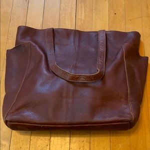 Duluth Trading Co. Leather Bag